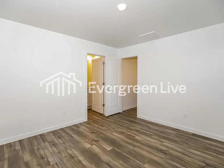 323 Lightening Ave — Photo 7