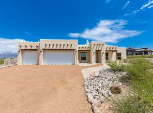 7170 Lake Lucero Loop, Las Cruces, NM 88011