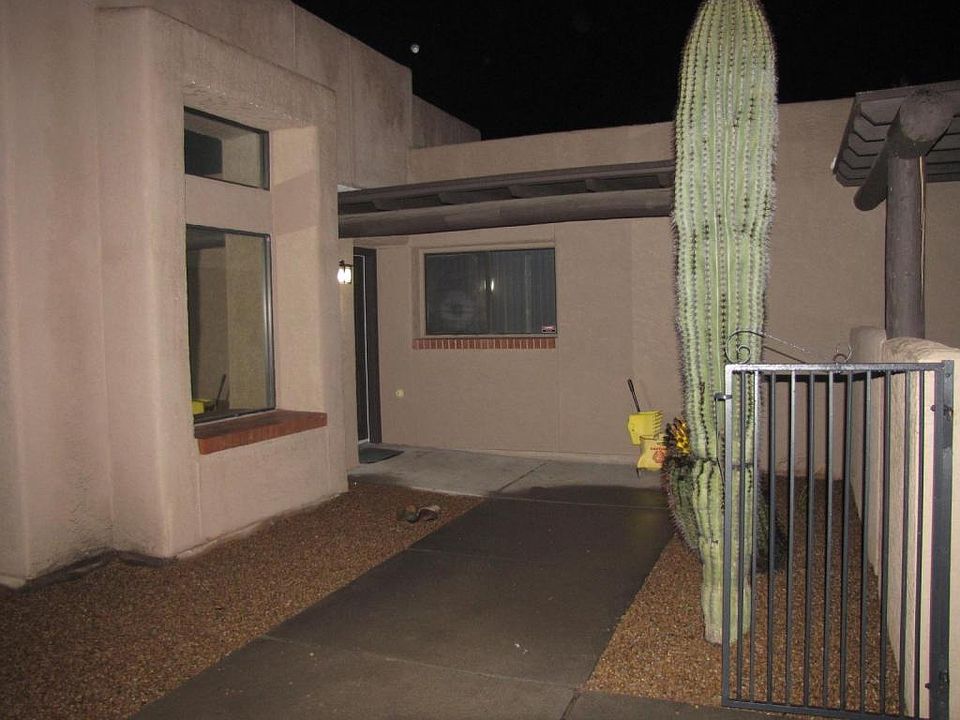 1st image of 1415 N Camino Emiliano