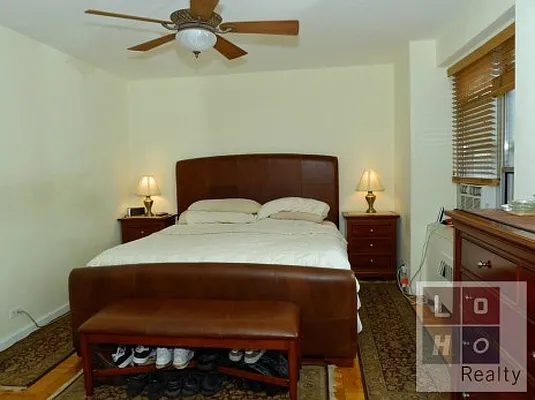 Sold by LoHo Realty | media 19