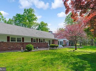 175 Taunton Lake Rd, Marlton, NJ 08053