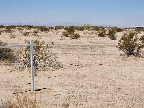 68535066 Victoria Cir, Tacna, AZ 85352