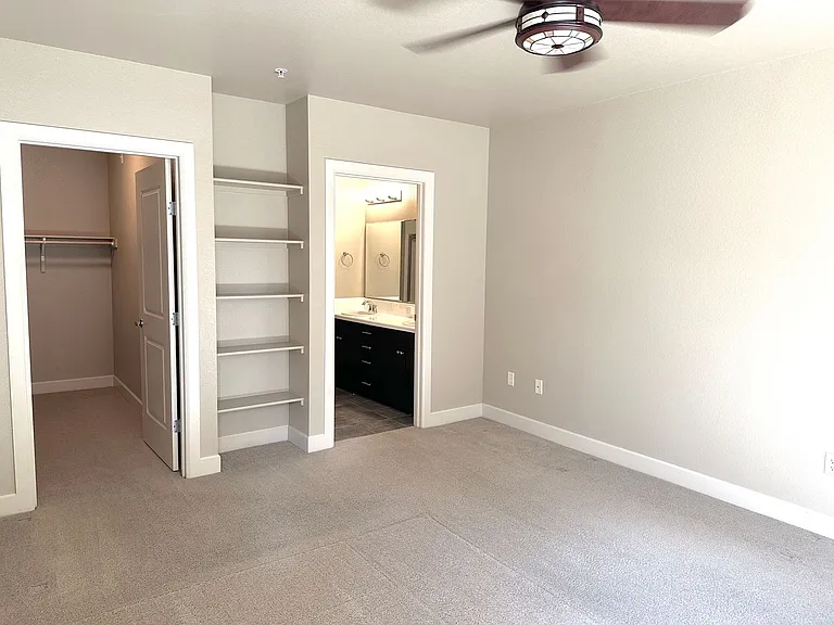 412 S 13th St #317 — Photo 14