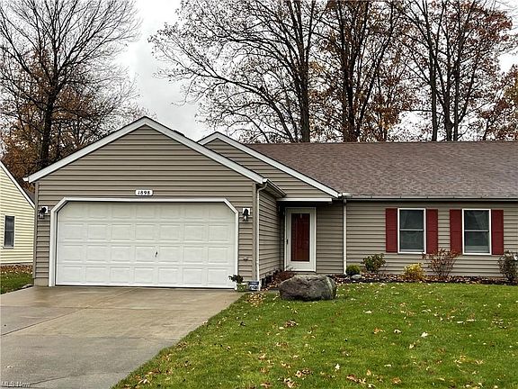 2nd image of 1898 Candlewood Dr