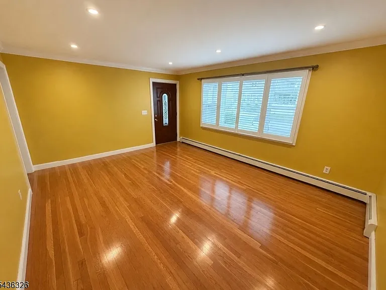 151 Chestnut St #1 — Photo 6