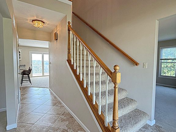 2nd image of 847 W Graham Ln
