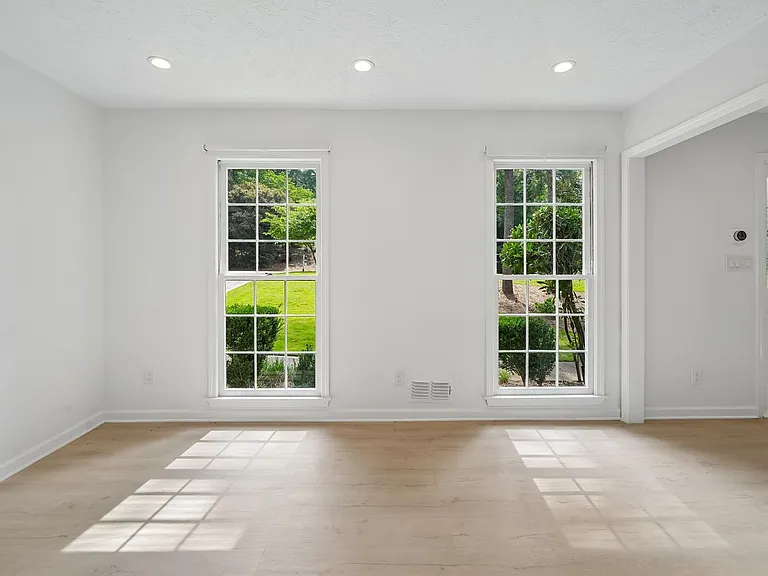 5132 Willow Point Pkwy — Photo 24