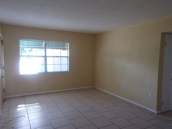 3rd image of 6142 1st Ave S APT B