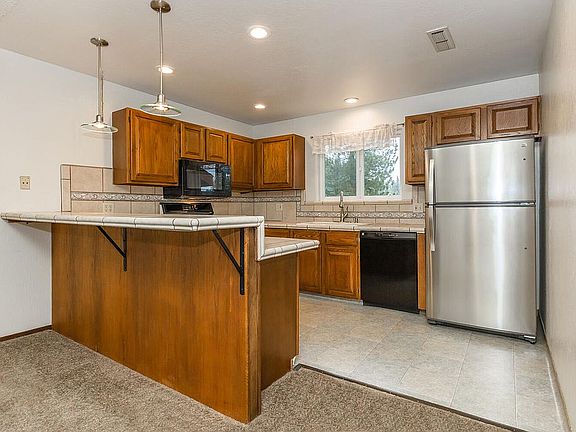 4th image of 10865 Palisades Dr
