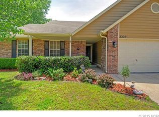 2229 W Mobile Pl, Broken Arrow, OK 74011