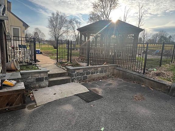 4th image of 3111 Potshop Rd