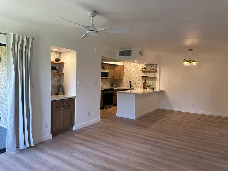 8649 E Royal Palm Rd #204 — Photo 27