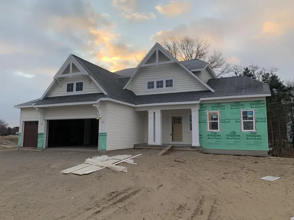 3090 Thornbury Dr, Holland, MI 49424