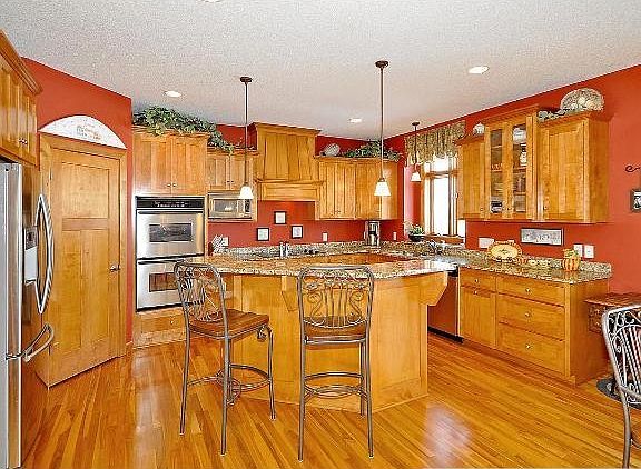 2nd image of 8895 Wedgemere Dr