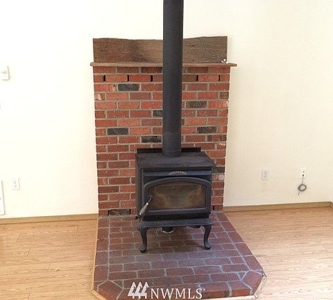 4th image of 5473 Birch Court NE