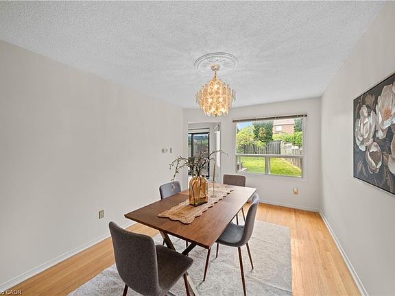 5th image of 4315 Credit Pointe Dr