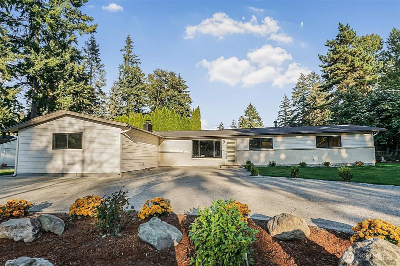 3rd image of 13408 SE 184th Avenue