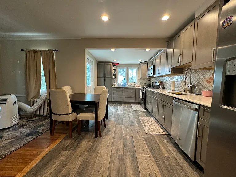 45 Irving Ln — Photo 3