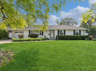 6133 Beard Pl, Edina, MN 55410