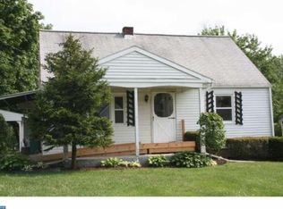 7002 Passer Rd, Coopersburg, PA 18036