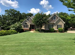 721 Lincoln Dr, Winder, GA 30680