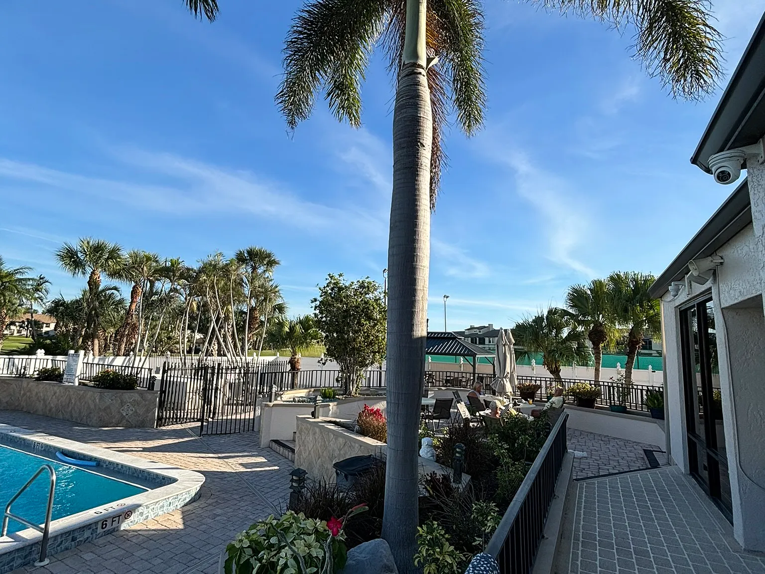 3 bed, 1440 sqft, $1,900 — Photo 3