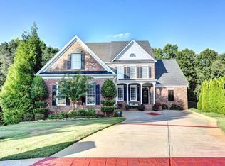 2800 Northwicke Dr, Buford, GA 30519