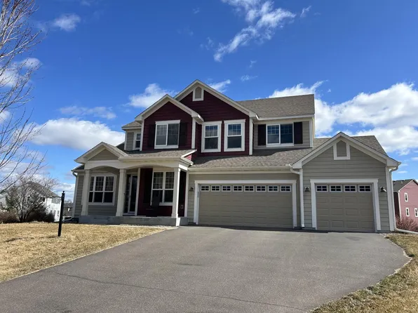 7 Radley Pl, North Oaks, MN 55127