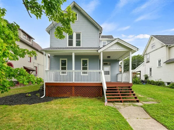 1522 Ridge Ave, Coraopolis, PA 15108