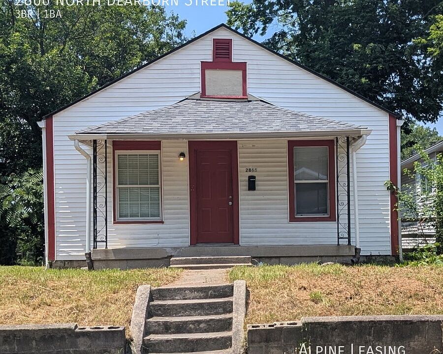 1st image of 2866 N Dearborn St
