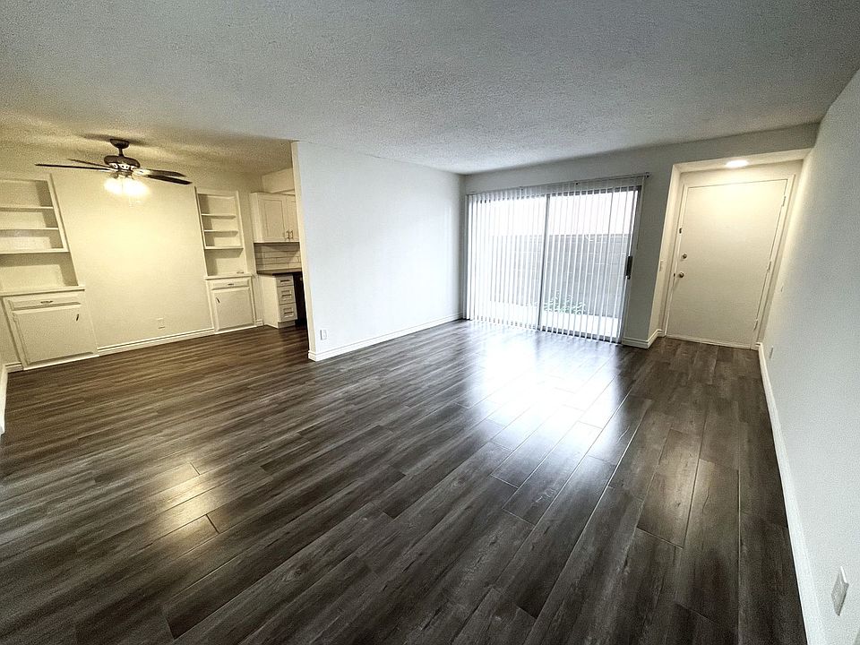 1st image of 3420 Mentone Ave APT 3