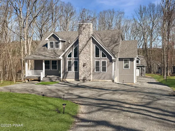 2941 S Fairway Dr, Lake Ariel, PA 18436