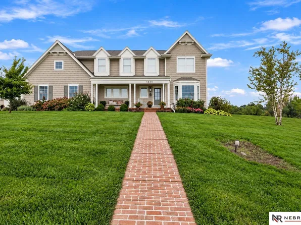 4355 Big Sky Cir, Fort Calhoun, NE 68023