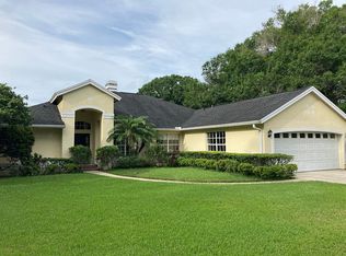 3226 W Lutz Lake Fern Rd, Lutz, FL 33558