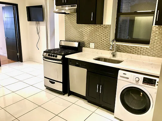 Rented by Corcoran | media 11