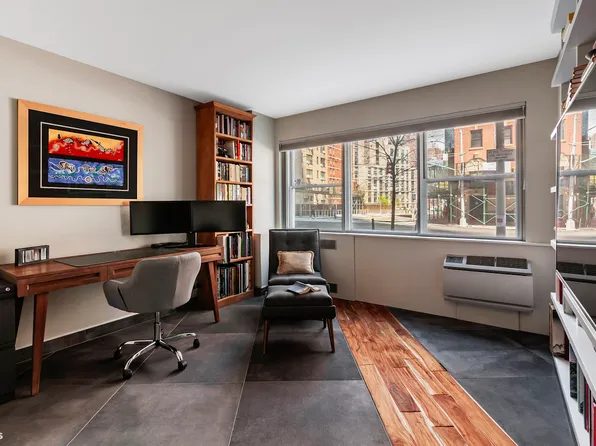 430 West 34th Street image 6 of 16