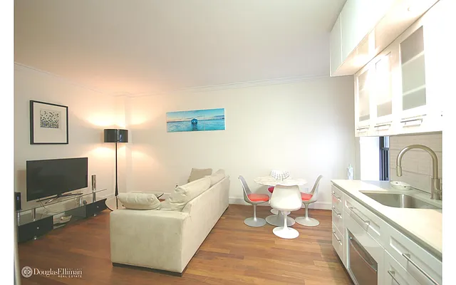 Rented by Douglas Elliman | media 13