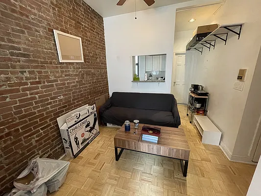 Rented by Corcoran | media 21