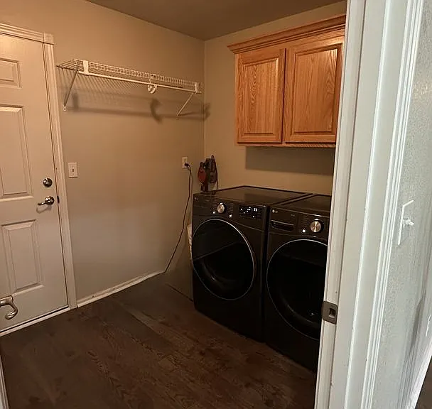 2409 SE Chinaberry Ave — Photo 8