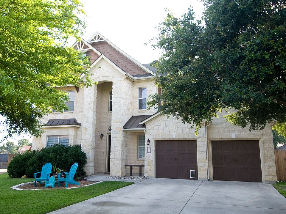 1st image of 108 Coyote Cir