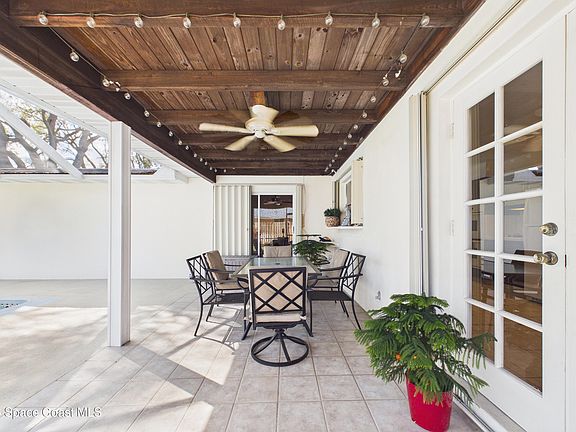 5th image of 215 Sand Pine Rd