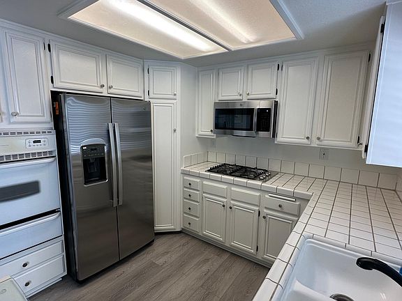 2nd image of 1050 La Tortuga Dr Unit 18