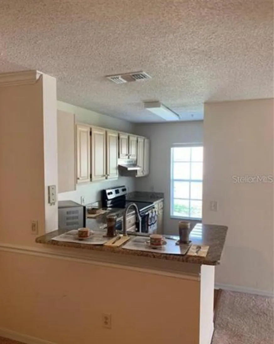 1 bed, 657 sqft, $1,500 — Photo 2