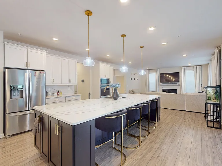 10909 Meridian Hill Way — Photo 5