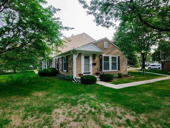 3rd image of 2615 Fenwick Ct