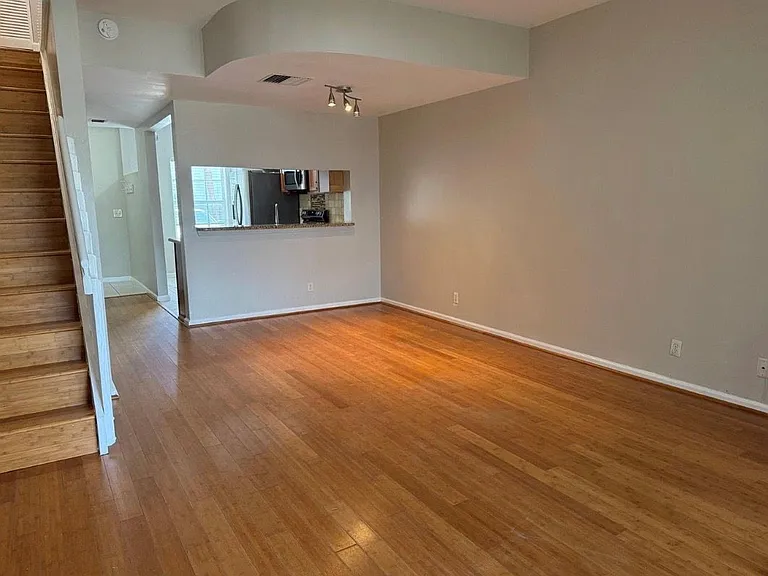5295 Jamboree Pl — Photo 9