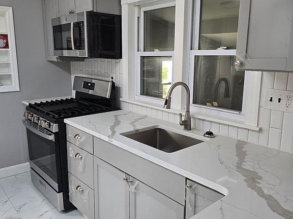 2nd image of 238 Clifton Ave