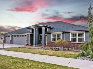 375 Laurie Dr, Wenatchee, WA 98801