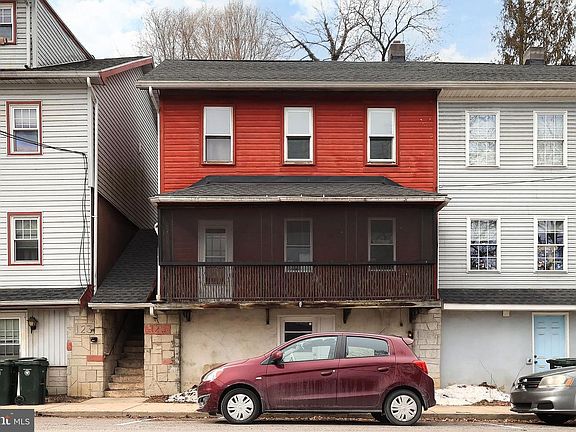 2nd image of 125 N Thomas St
