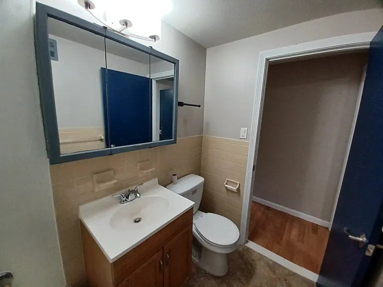 236 Maple St — Photo 12